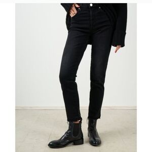 AMO Babe Jean In Black Magic